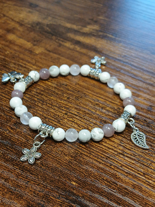 Bracelet Howlite et pierre Quartz ( deux types)